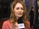 Nom du fichier : oneringnetredcarpetinterview (127).jpg
Poids du fichier : 17Ko
Dimensions : 320x240
Ajouté le : Juil 09, 2007 oneringnetredcarpetinterview (127).jpg