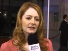 Nom du fichier : oneringnetredcarpetinterview (162).jpg
Poids du fichier : 17Ko
Dimensions : 320x240
Ajouté le : Juil 09, 2007 oneringnetredcarpetinterview (162).jpg