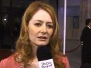 Nom du fichier : oneringnetredcarpetinterview (163).jpg
Poids du fichier : 16Ko
Dimensions : 320x240
Ajouté le : Juil 09, 2007 oneringnetredcarpetinterview (163).jpg